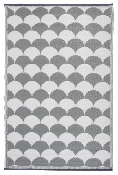 Graphic Pattern Garden Carpet, Reversible, Gray/White