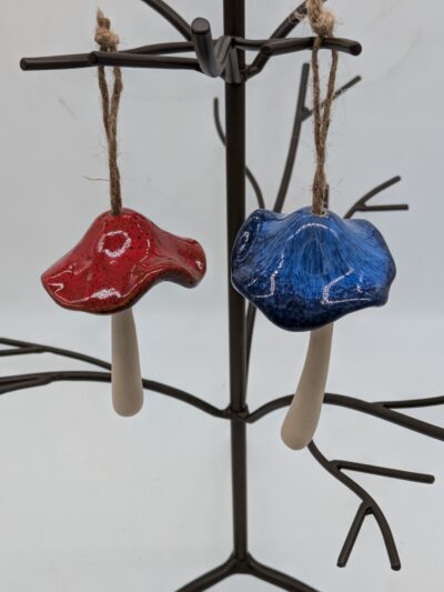 Hanging Mushrooms Style 6, 2 Asst. Colors